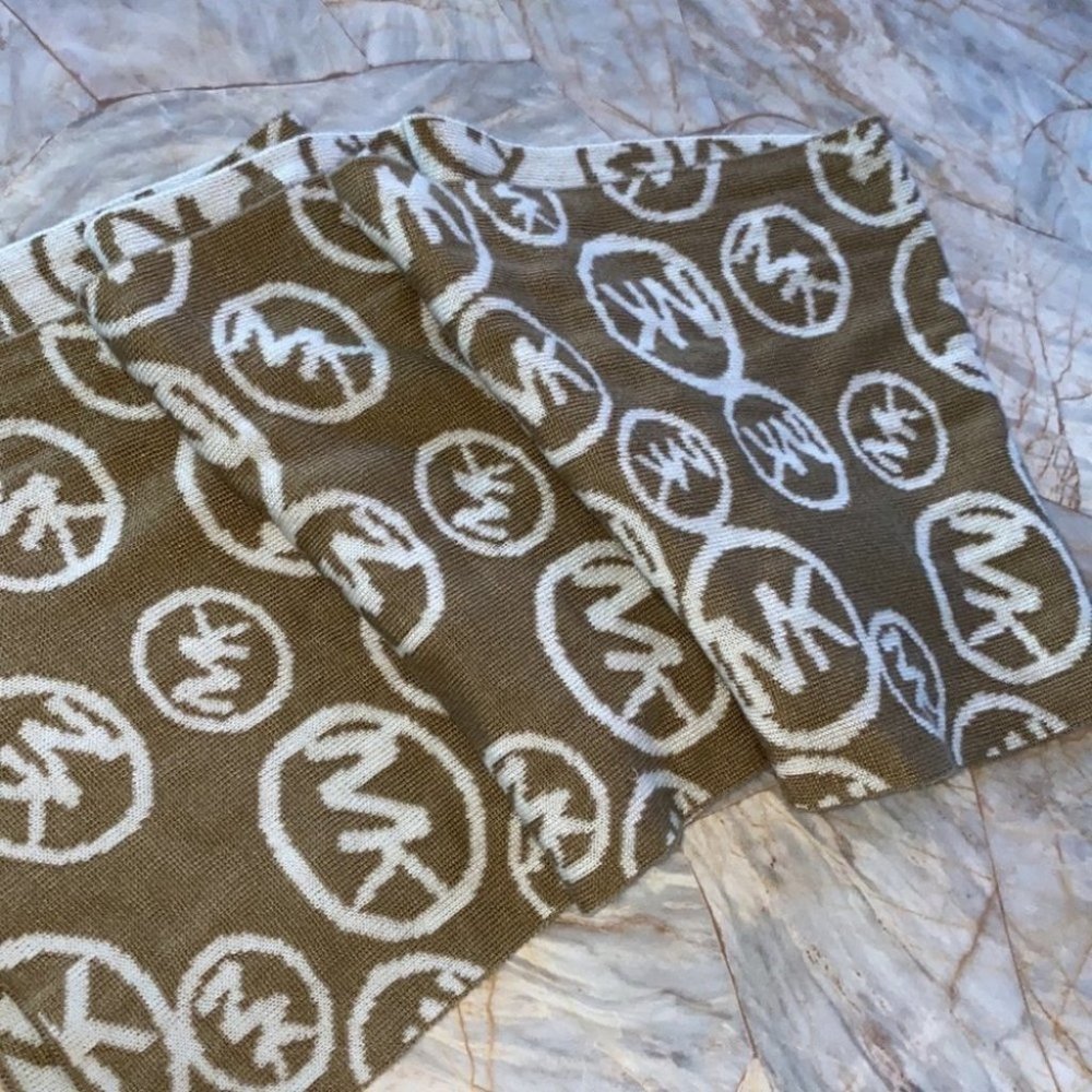 Michael Kors MK Logo Scarf Shawl Wrap Tan White Monogram Accessory - Picture 3 of 5